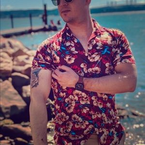 Men’s floral shirt by AVENUE42